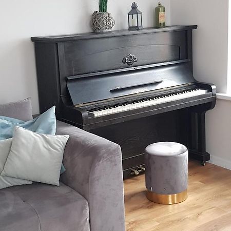 Apartament Piano Lägenhet Malbork Exteriör bild