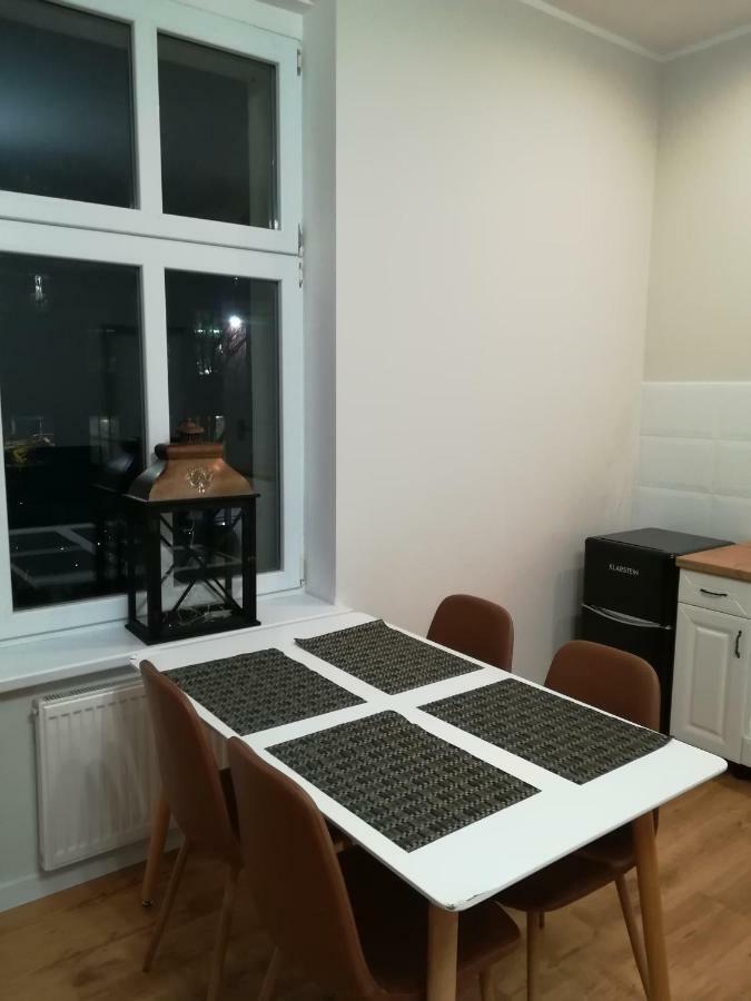 Apartament Piano Lägenhet Malbork Exteriör bild