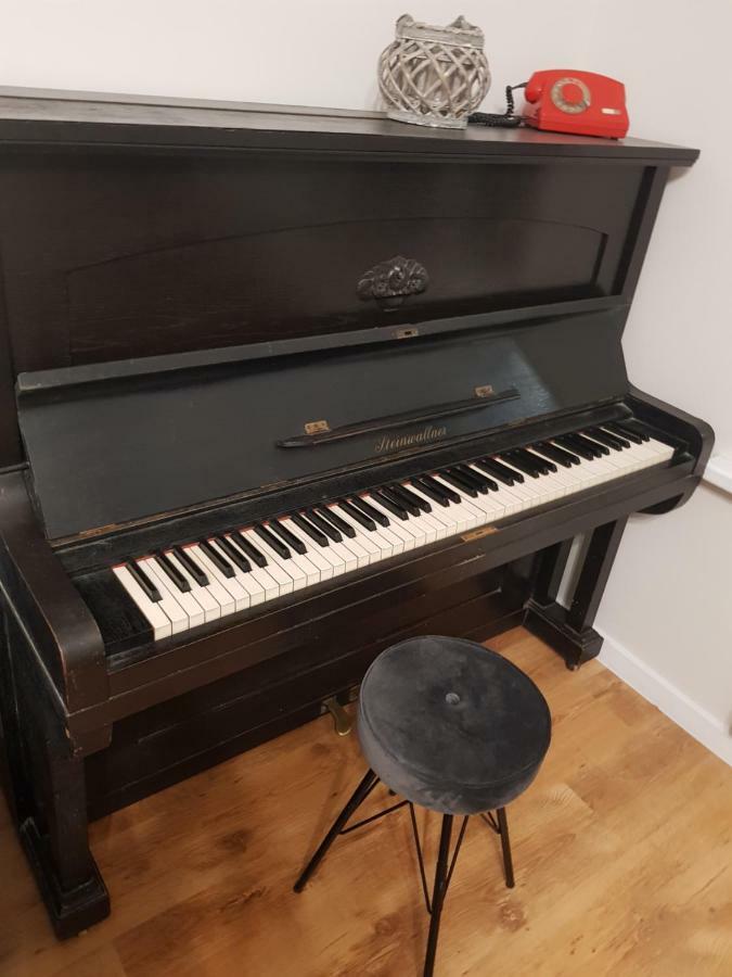 Apartament Piano Lägenhet Malbork Exteriör bild