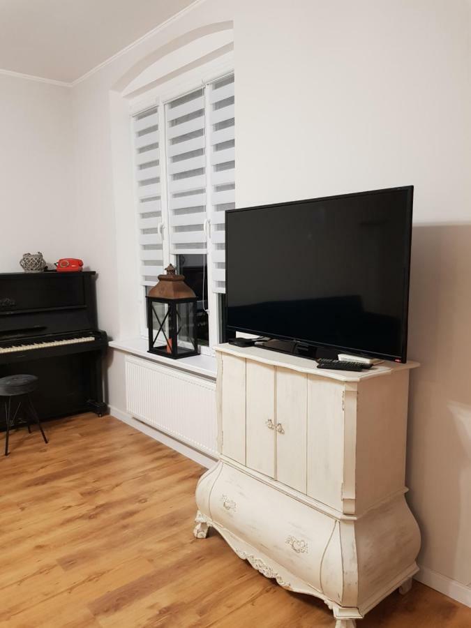 Apartament Piano Lägenhet Malbork Exteriör bild