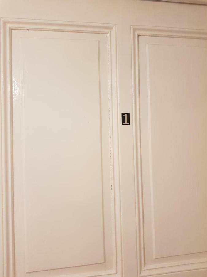 Apartament Piano Lägenhet Malbork Exteriör bild