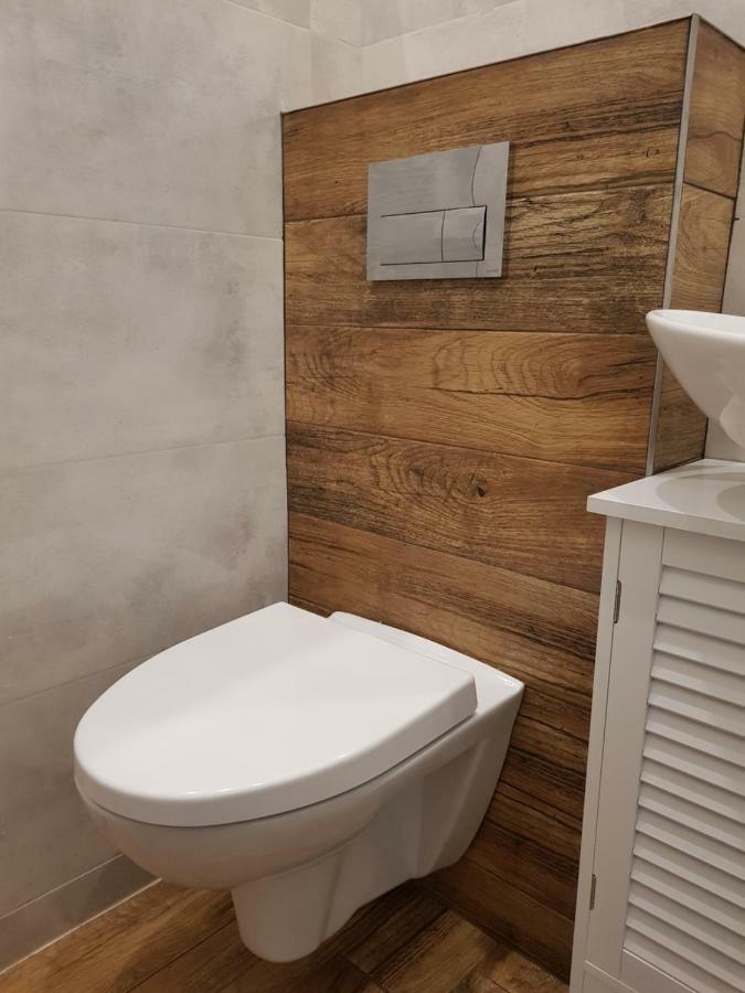 Apartament Piano Lägenhet Malbork Exteriör bild
