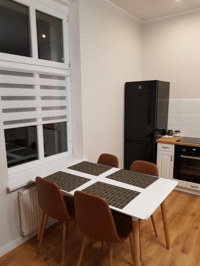 Apartament Piano Lägenhet Malbork Exteriör bild