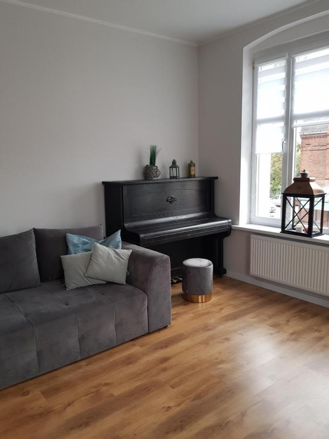 Apartament Piano Lägenhet Malbork Exteriör bild